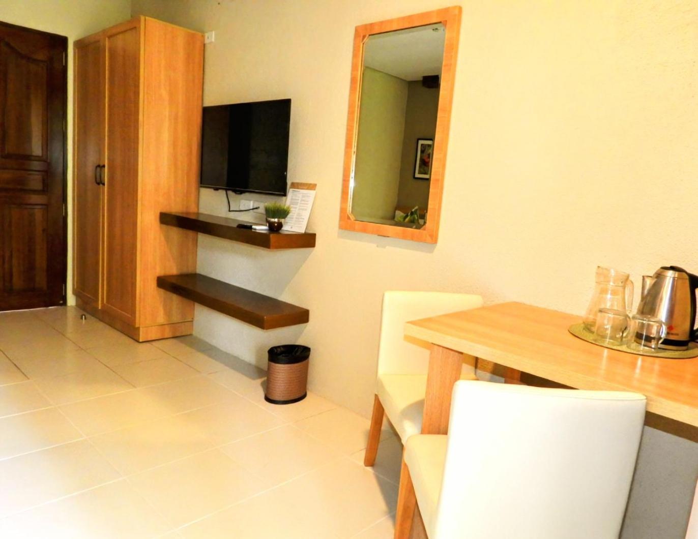 Pearl Vista de Coron Resort Hotel Exterior foto