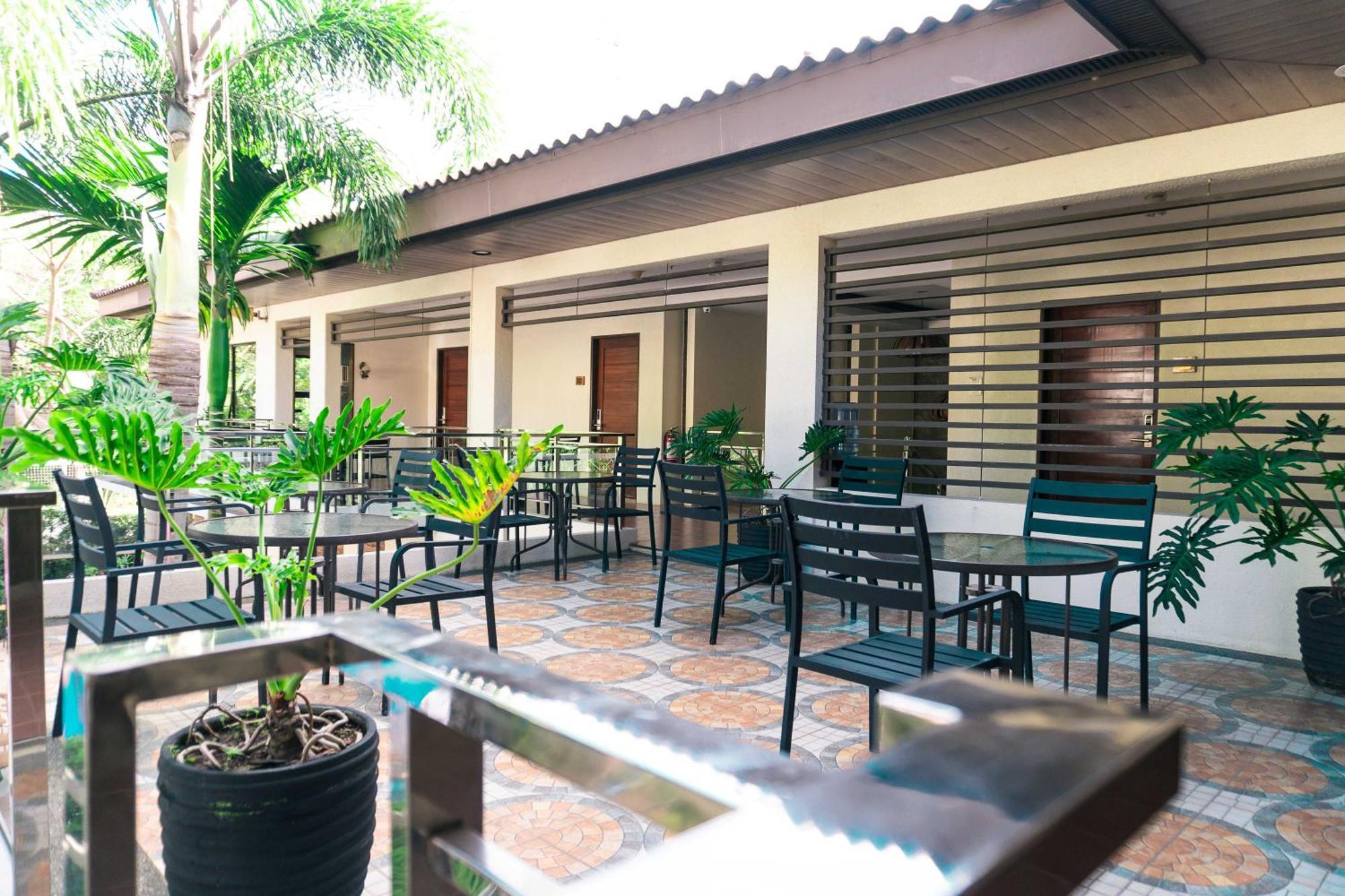 Pearl Vista de Coron Resort Hotel Exterior foto